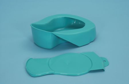 Hospital Bed Pan with Lid 1