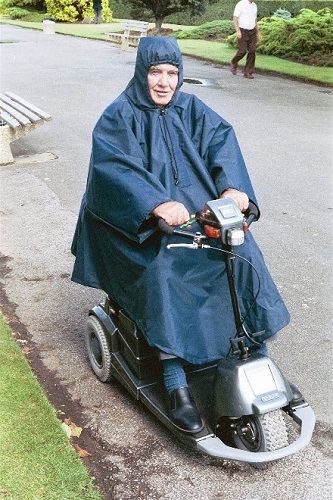 Scooter Cape With Sleeves 1