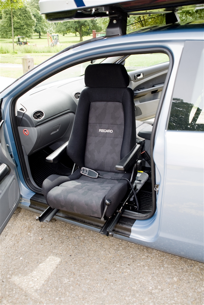 Turnout swivel seat  BraunAbility Europe