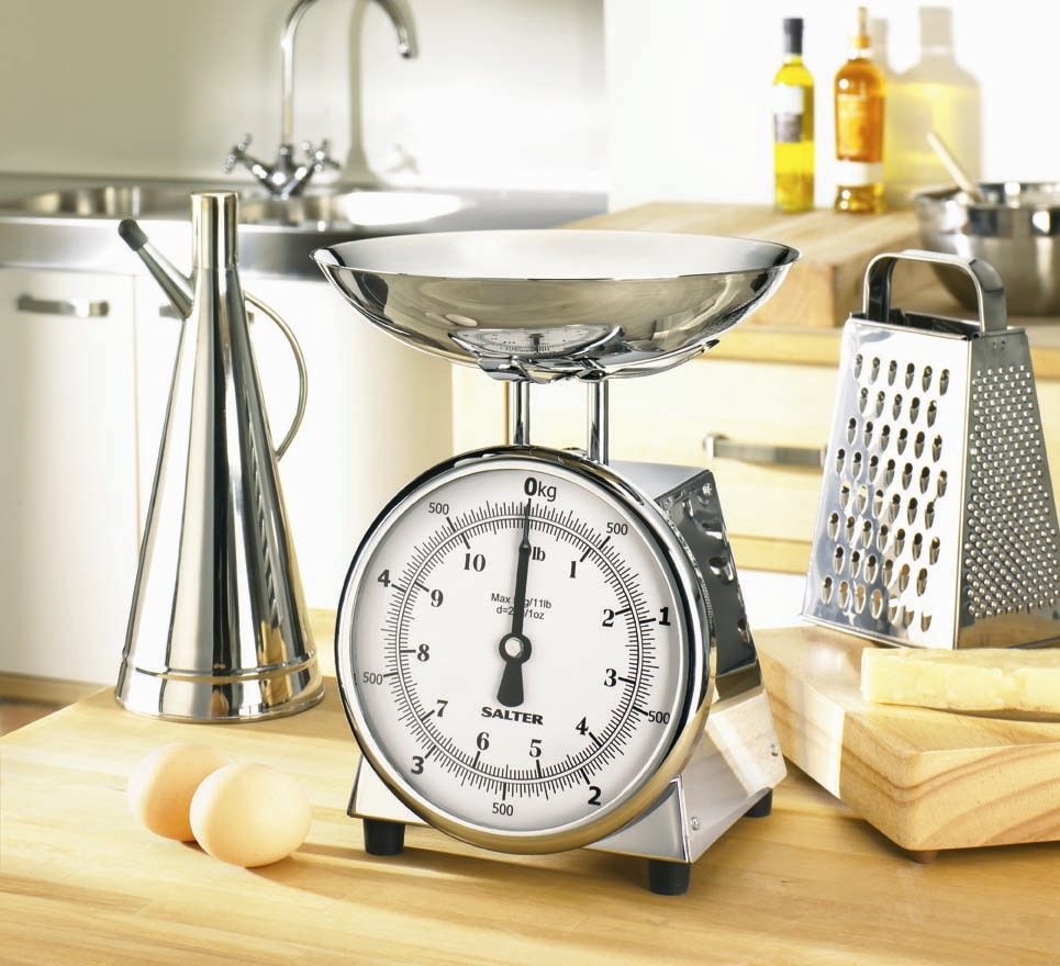 Traditional Metal Mechanical Kitchen Scale