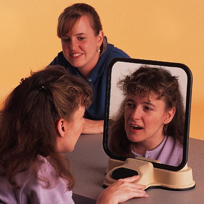 Talking Speech Therapy Mirror 2