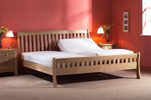 Harlech Oak Adjustable Bed 1