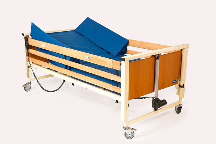 Scanbed Alpha Junior Profiling Bed With Siderails 1