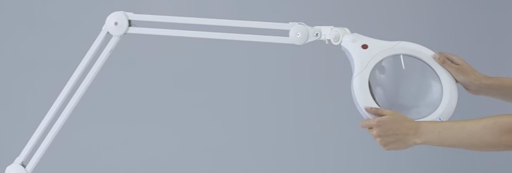 UltraSlim LED Magnifying Lamp XR
