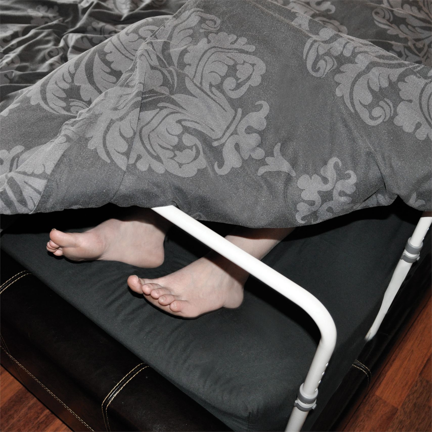 Height Adjustable Bed Cradle 2